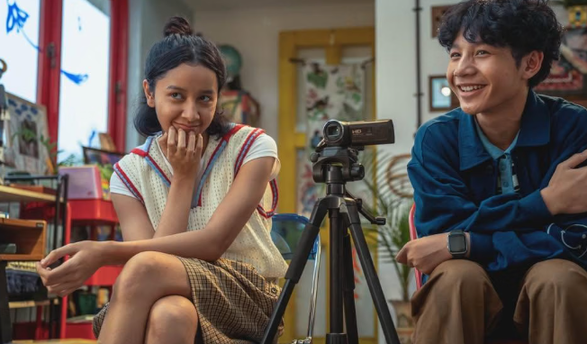 Review Film Aku Sebelum Aku: Pencarian Rahasia Identitas