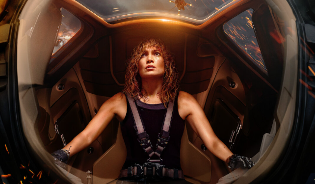 Review Film Atlas: Petualangan Manusia Melawan Robot