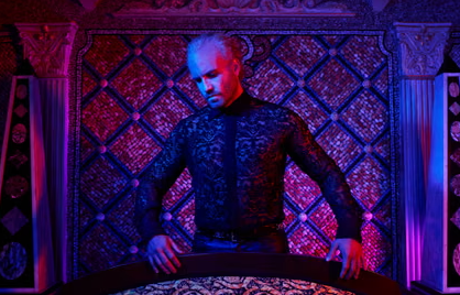 Review Film The Assassination of Gianni Versace: Perburuan