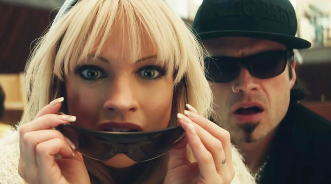 Review Film Pam & Tommy: Skandal Privasi Selebriti Pertama