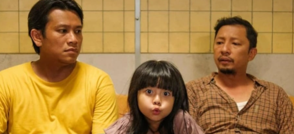 Review Film Toni Erdmann Kisah Ayah Kocak Penuh Makna